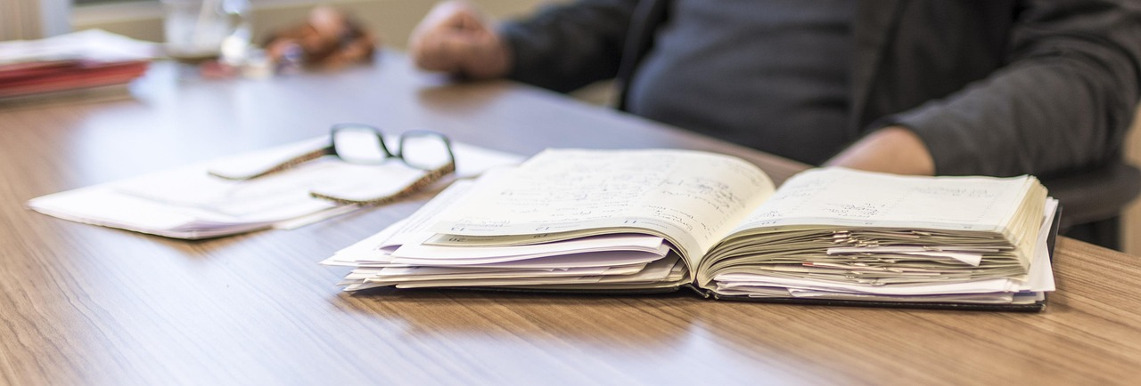 Open administratie tijdens een persoonlijk gesprek